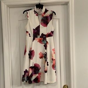 Floral print dress